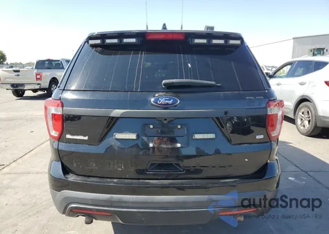 2017 Ford Explorer Police Interceptor z USA, uszkodzony, nr VIN 1FM5K8AR3HGC34773